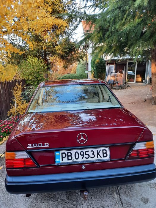Mercedes 200d ,124 1986 g.