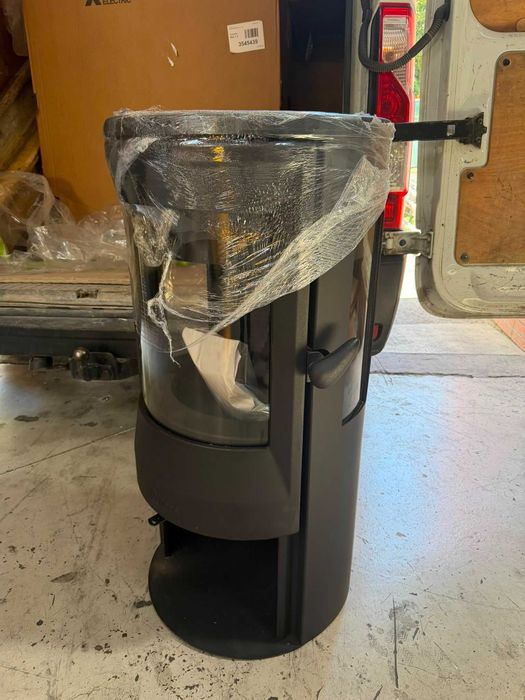 Semineu / Soba pe lemne - 8kw --- Noua