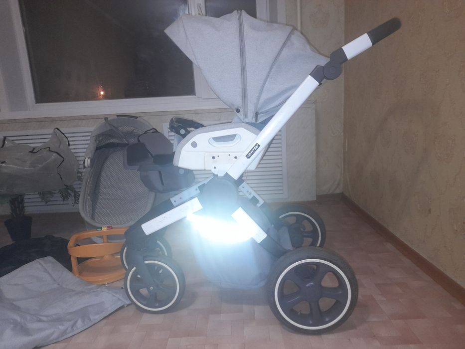 Детская коляска б/у