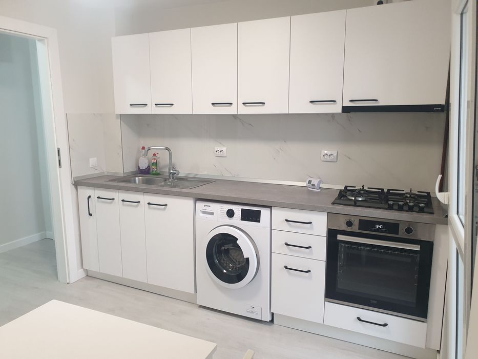 De închiriat – Apartament 2 camere, decomandat, complet mobilat și utilat, Vasile Aaron – Sibiu