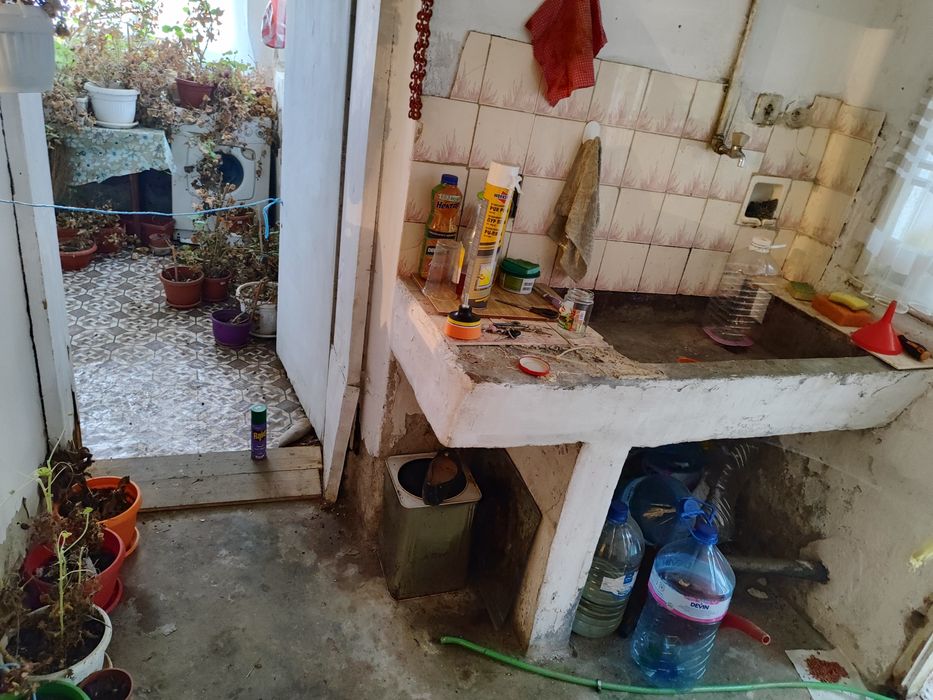 Продава се Къща в Карнобат - 76 кв.м за 805 €/кв.м - Снимка #11