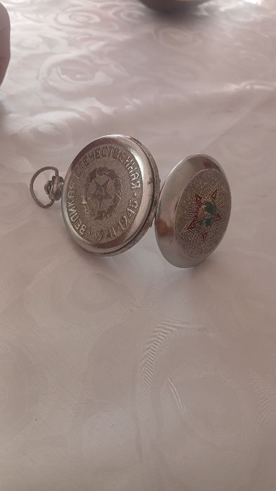 Часы антиквариянт продам не дорого