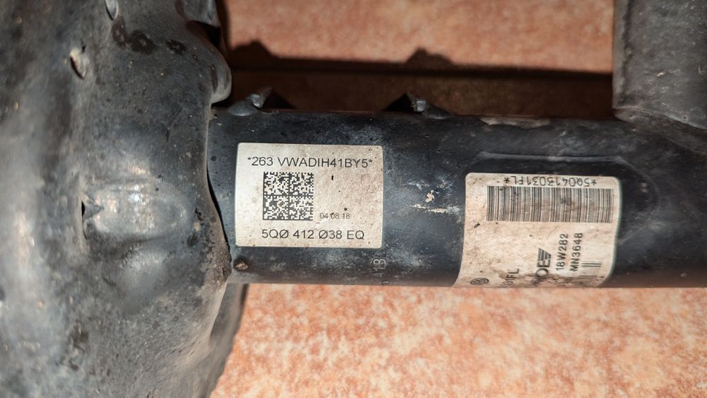 Предни адаптивни амортисьори за Skoda Octavia 3 с DCC 5Q0413031FL