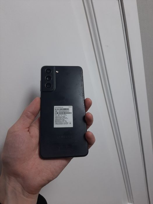 Samsung S21 FE 128GB продам