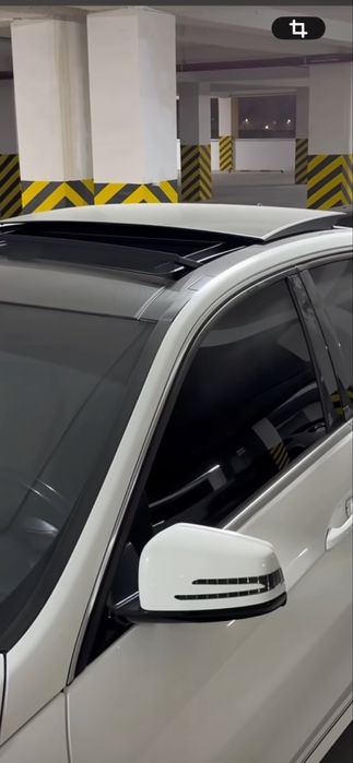 Мерседес 212  Е 300