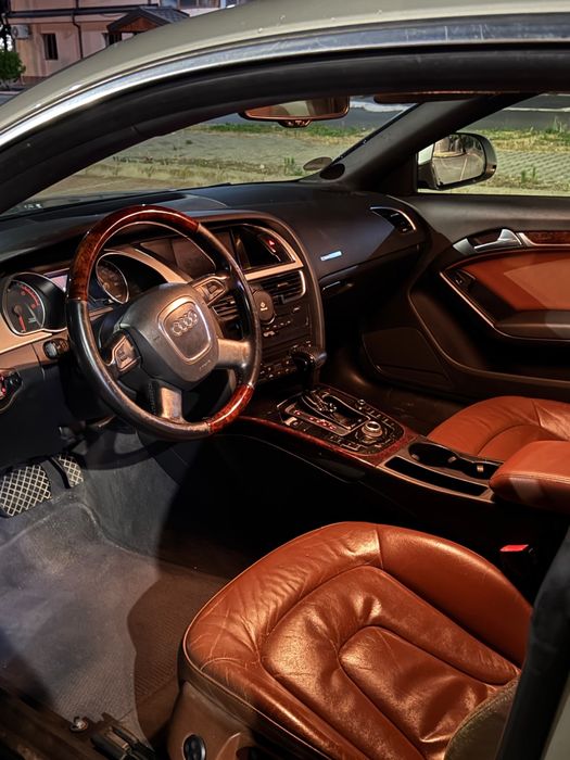 Vand audi a5 / automat / coupe