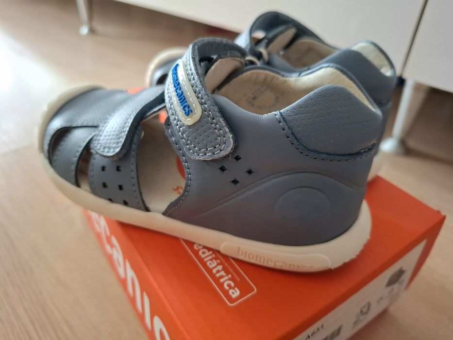 Бебешки сандали Biomecanics 24 номер