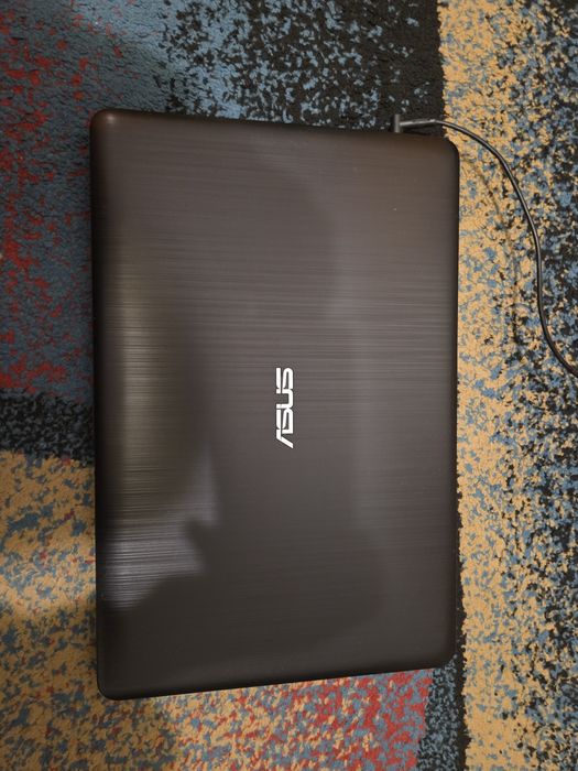 Vând laptop asus -CITITI DESCRIEREA