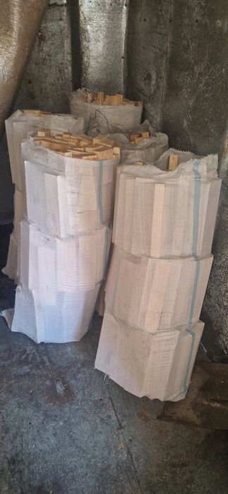 Продам сухие дрова в машах