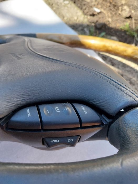 Кожен мултифункционален Махагон(дървен) волан с аербег Ягуар/Jaguar