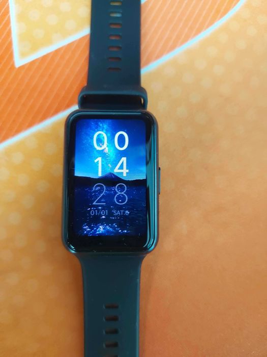 Фитнес гривна Huawei Watch Fit