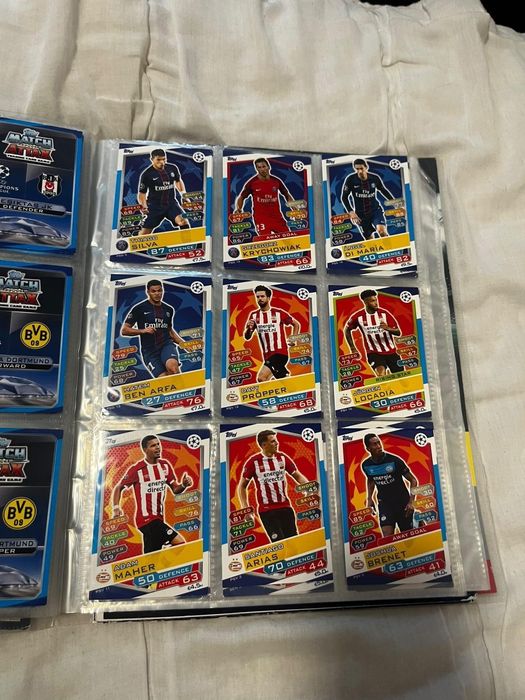MATCH ATTAX колекция с много редки карти