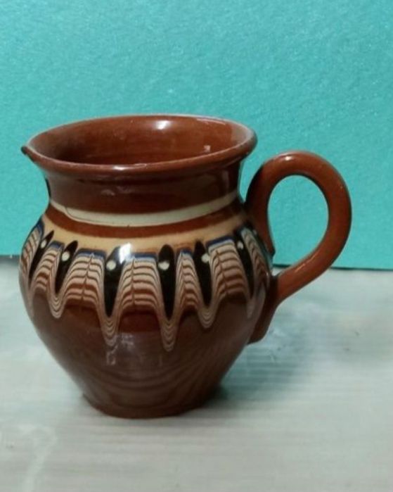 Ръчно изработена Троянска Керамична Кана 250 мл, НОВА
