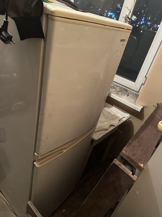 Холодильник не рабочий