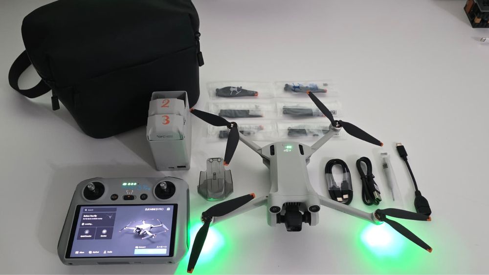 Drona DJi mini 3 pro fly + VR DJI goggles 2