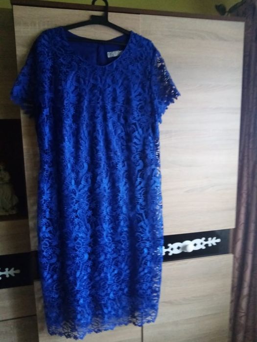 Rochie Ciclam Dantela Polonia Marime 52 (Culori Verde,Albastiu,Roz)