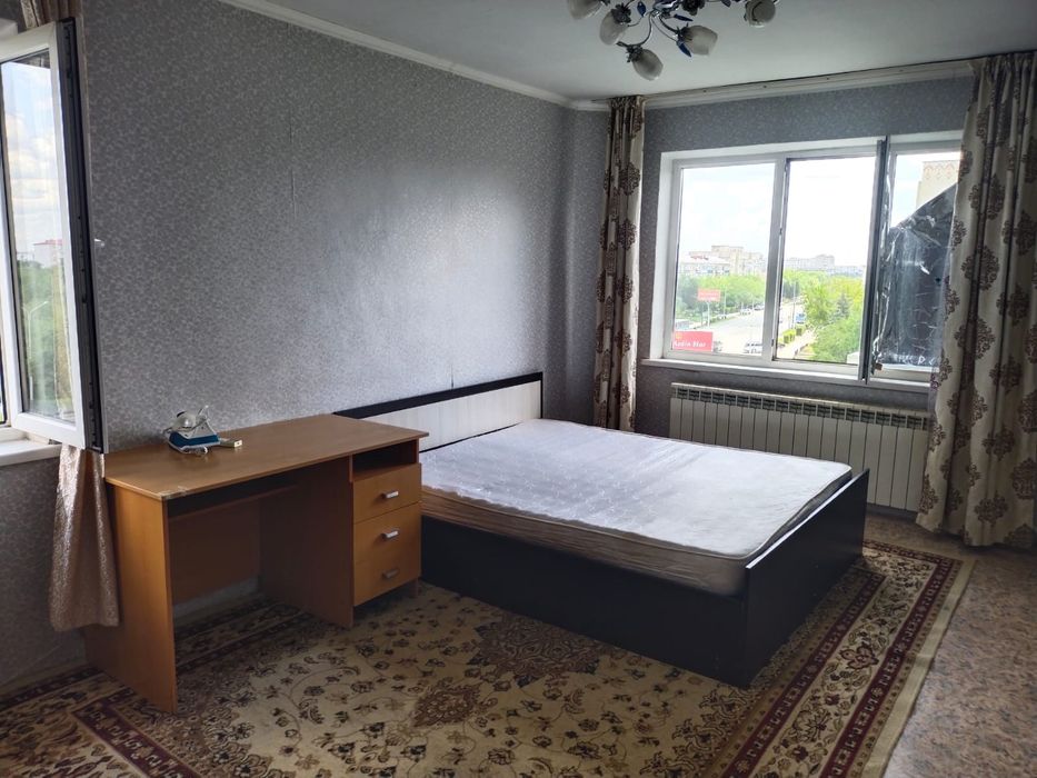 Продам трёхкомнатную квартиру