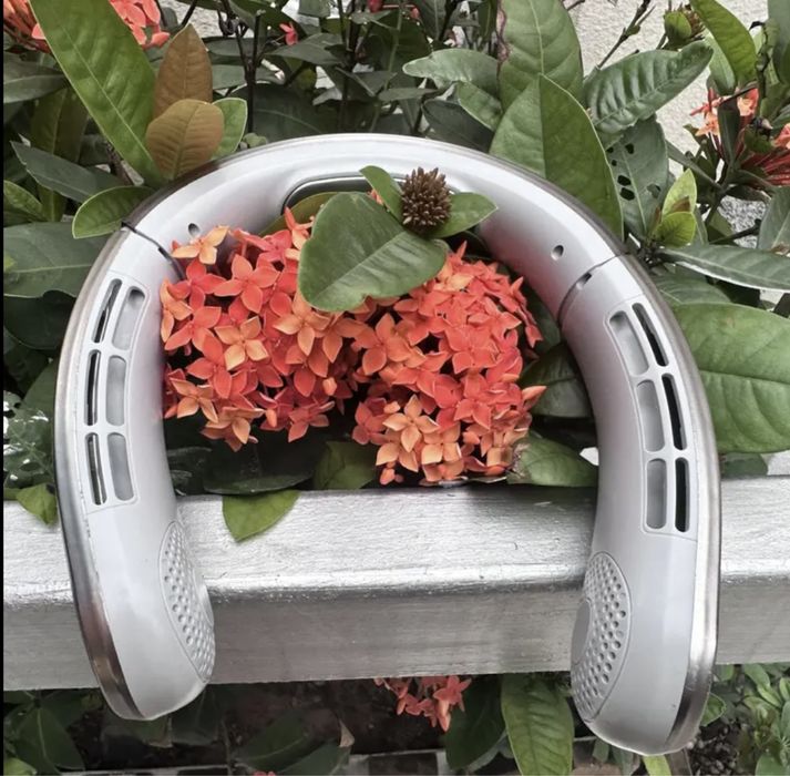 Трендовые и стильные вентиляторы на шею