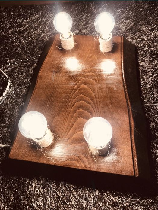 Candelabru rustic din lemn masiv cu becuri led