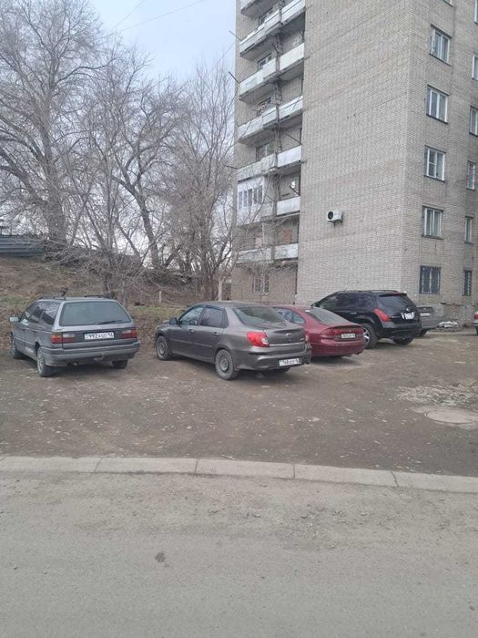 Продам 2 ком квартиру стрелка