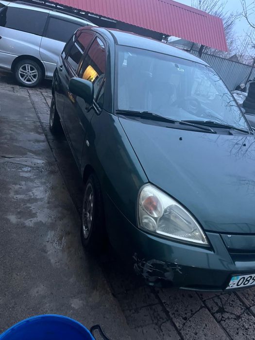 Продам Suzuki Liana