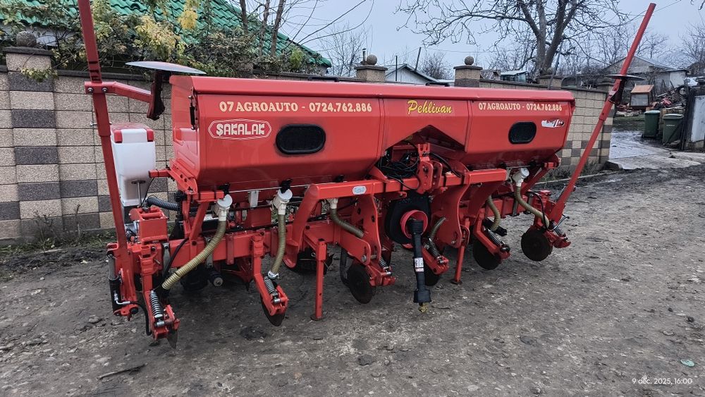 Semănătoare porumb Șakalak din 2020 tip gaspardo