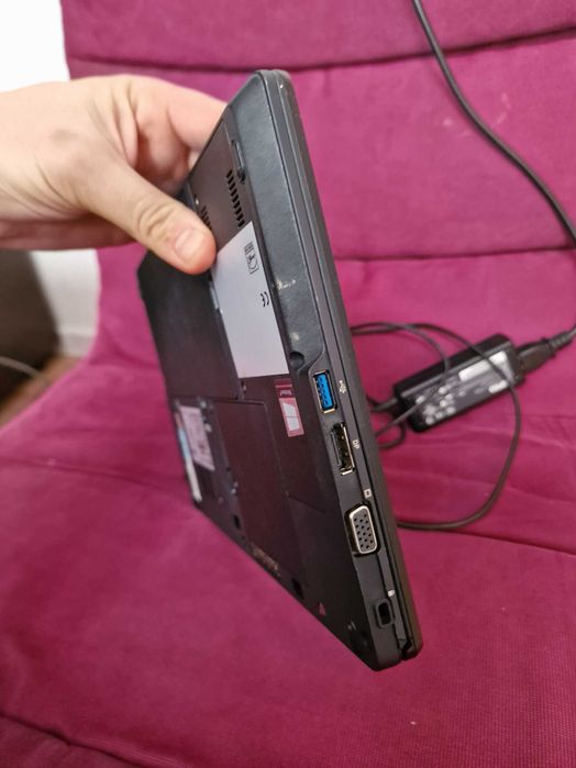 Laptop Fujitsu Siemens U726 i5Gen8 Ram16Gb SSD512Gb 13"FHD ca NOU