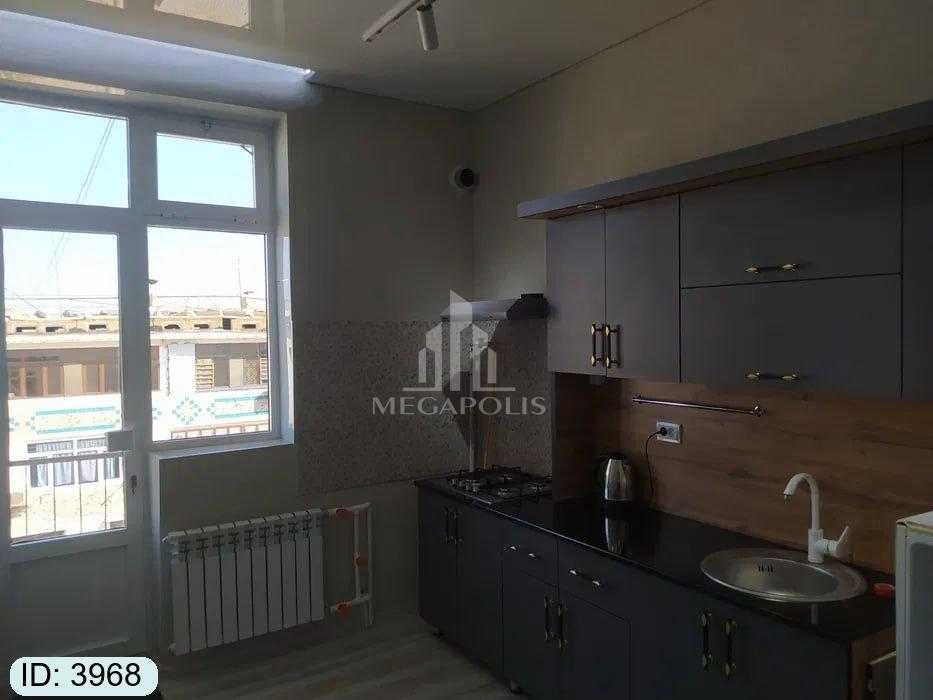 5 mikrarayon jomiy 13 maktabda kvartira sotiladi №3968