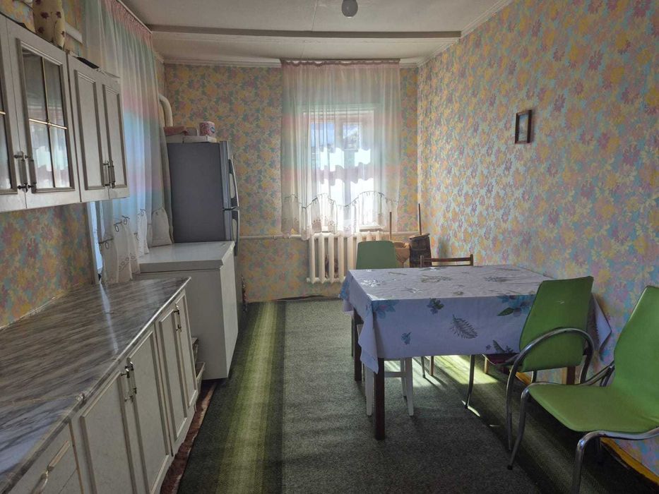 Продам 3 ком. дом мкр Береке