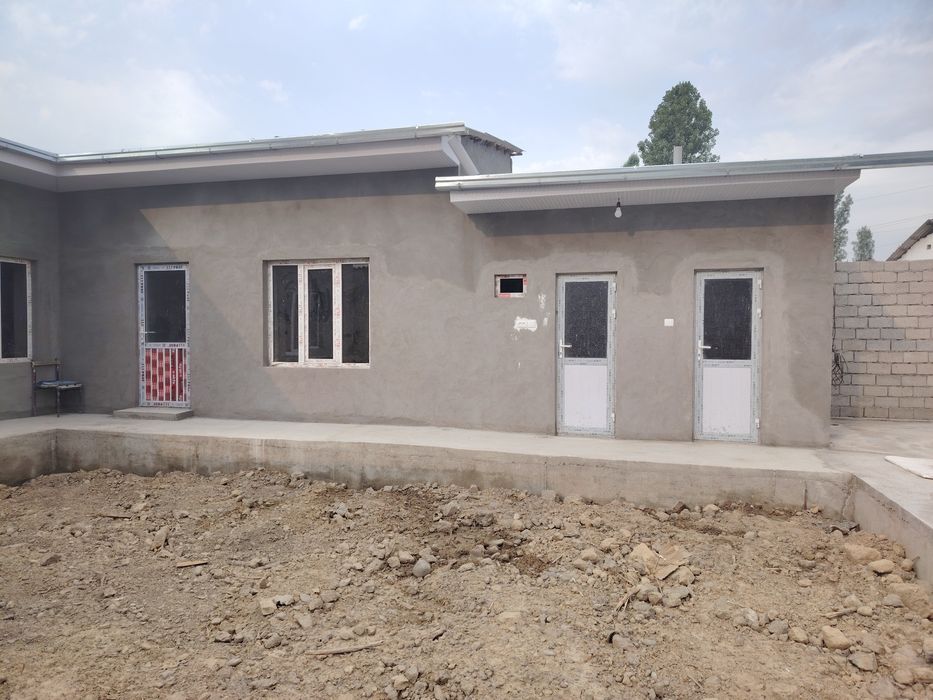 Янги курилган уй сотилади