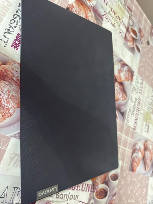 Продам ноутбук б/у