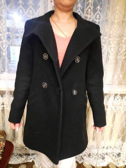 Продам пальто черное