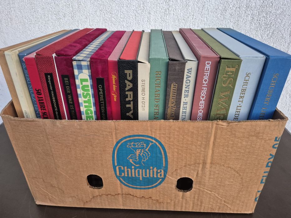 Vând Lot 150lp Discuri Vinil cu muzică clasică mixta 

Artiști:

- Fra