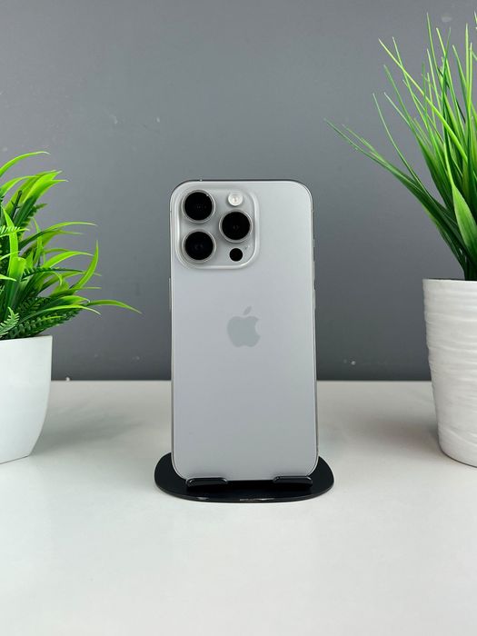 Apple iPhone 15 Pro 256 GB 70049а936
