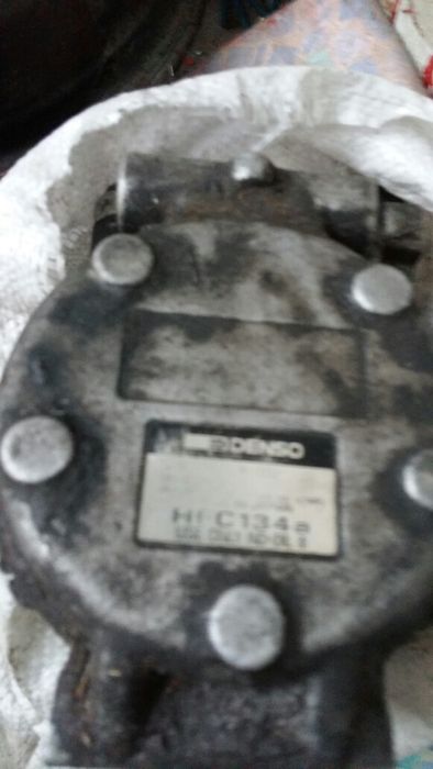 Продам генератор и компрессор конндционера Mitsubishi diamantle.