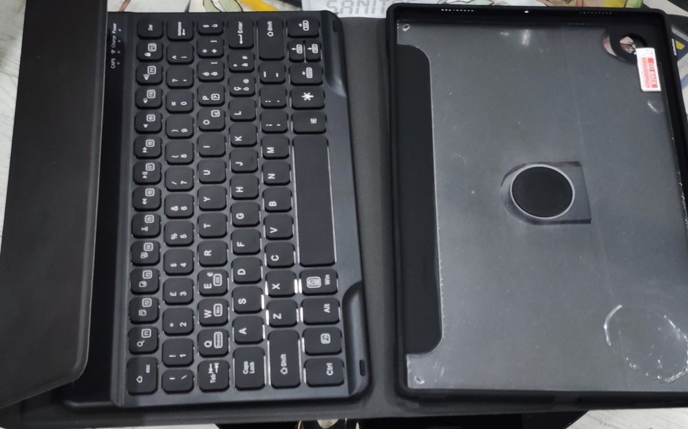 LED клавиатура плюс кейс