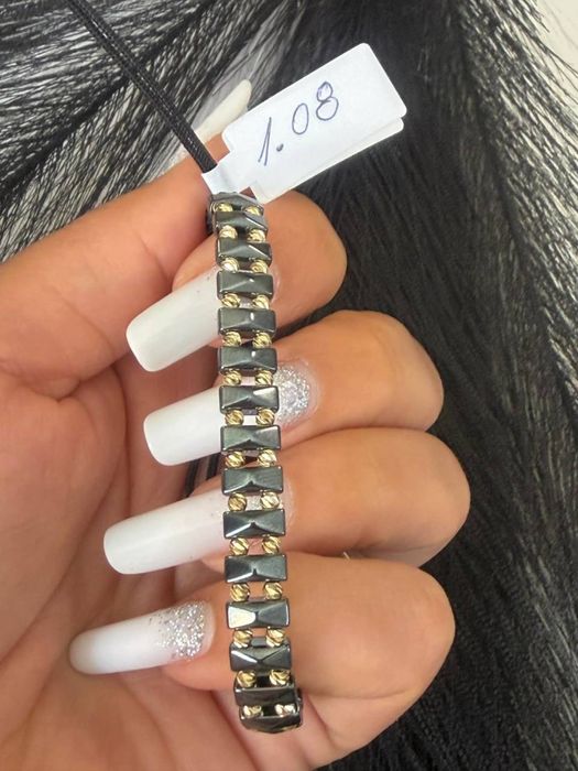 Bratari aur pretul difera in functie de gramaj