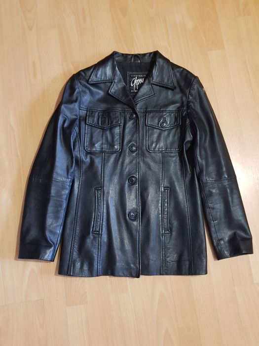 Дамски кожени якета