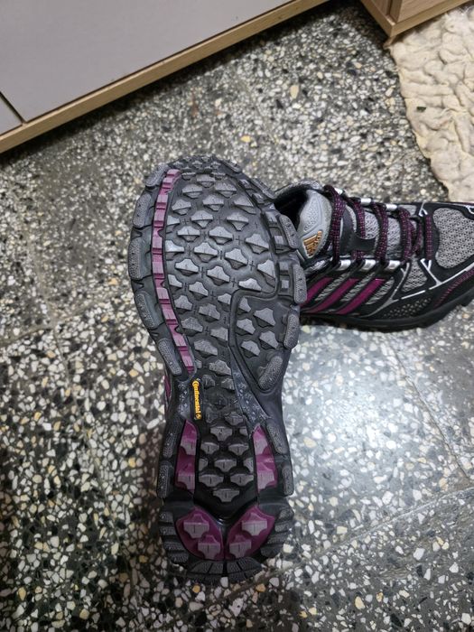 Маратонки  нови ново