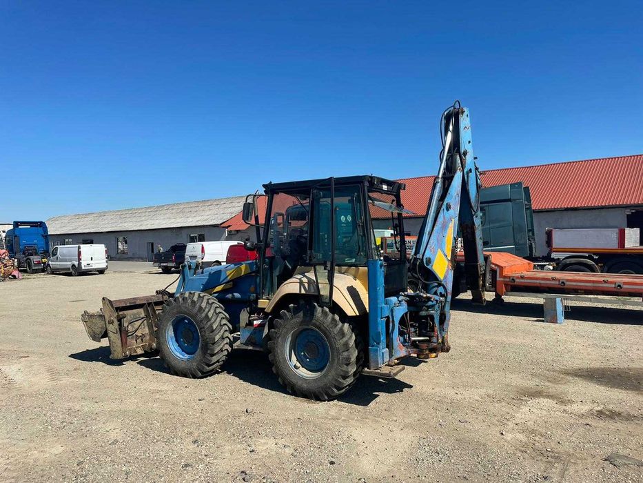 Dezmembrez buldoexcavator FERMEC 965- piese de schimb Fermec