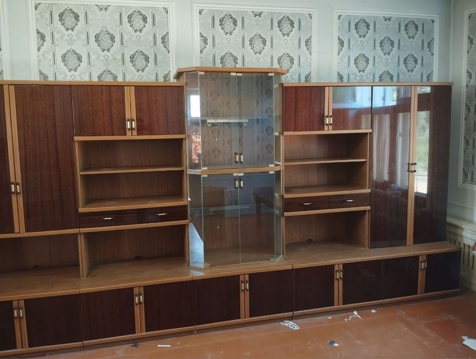 Стенка Диван Кресло Стол стул комплект