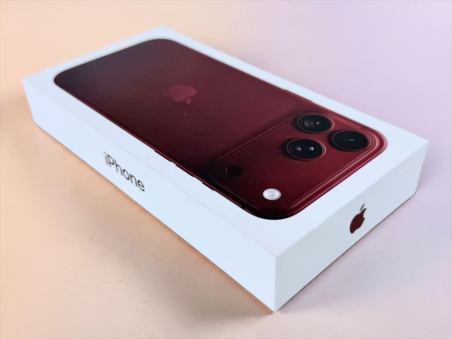НАЛИЧЕН! Apple iPhone 18 Pro Max 256GB Burgundy Neverlock EU Гаранция!