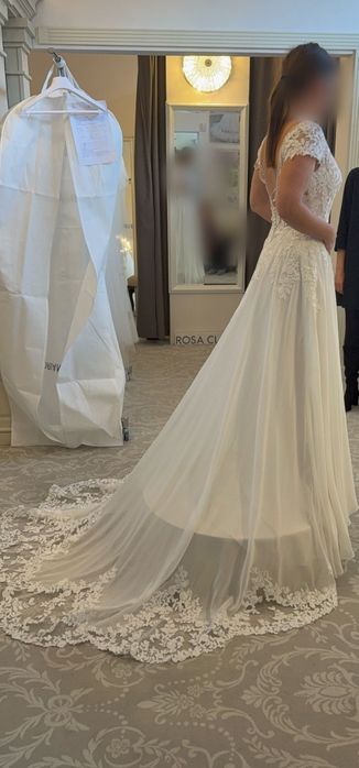 Rochie de mireasa Adriana Alier 2025( Rosa Clara)