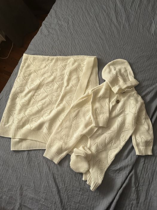 Набор на выписку. Плед вязанный