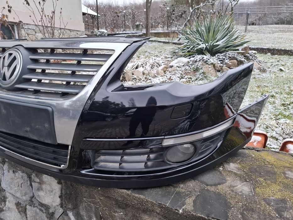 Vând bara fata VW PASSAT B6 originala cu spalatoare