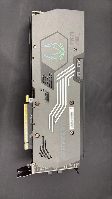 Vând ZOTAC GeForce RTX 3080 AMP Holo 10GB GDDR6X