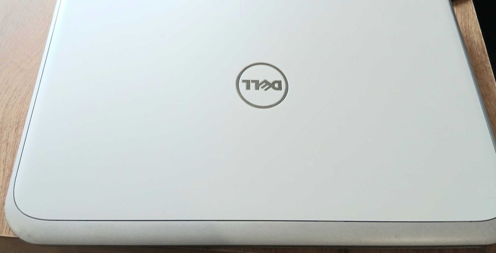 Лаптоп DELL i7 Core