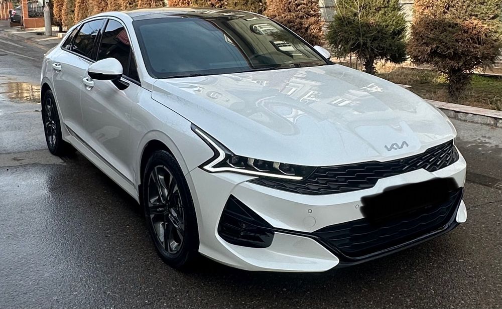 Kia k5 gt line sotiladi