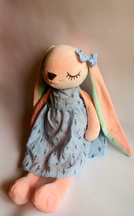 Мишка и зайка по 2000 тг.