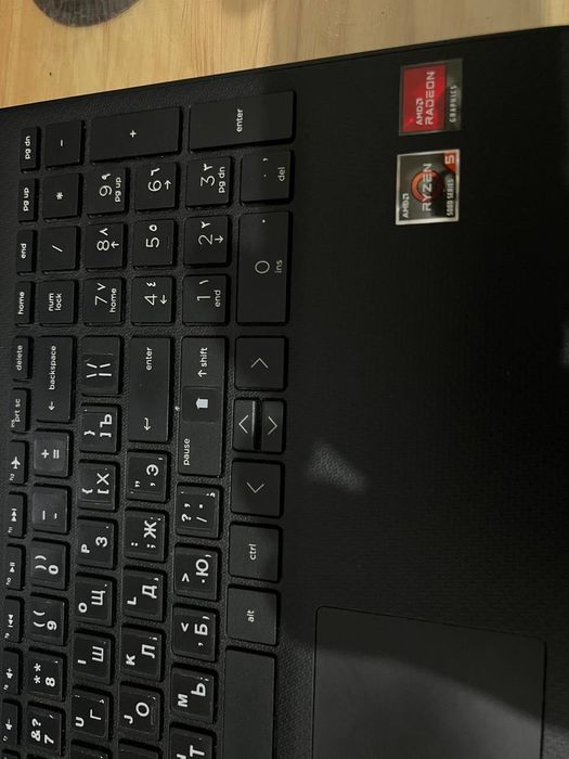 HP Laptop 15s-eq2xxx